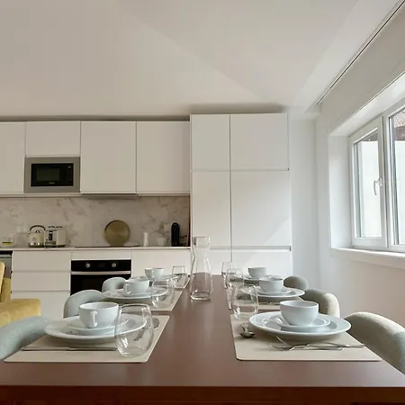 Vibrant Host-campo 24 Agosto Апартаменты *