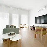 Διαμέρισμα Vibrant Host-campo 24 Agosto
