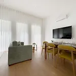 Vibrant Host-campo 24 Agosto Διαμέρισμα