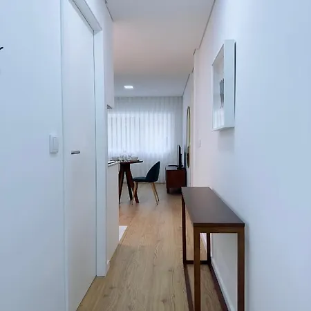 Vibrant Host-campo 24 Agosto