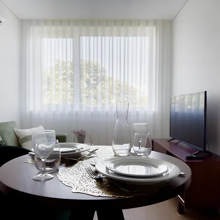 Vibrant Host-campo 24 Agosto Daire Porto