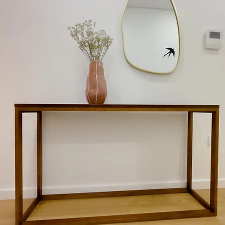 Vibrant Host-campo 24 Agosto * Porto