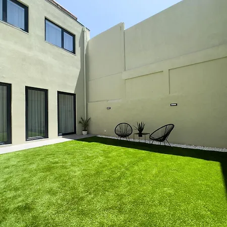 Vibrant Host-campo 24 Agosto *