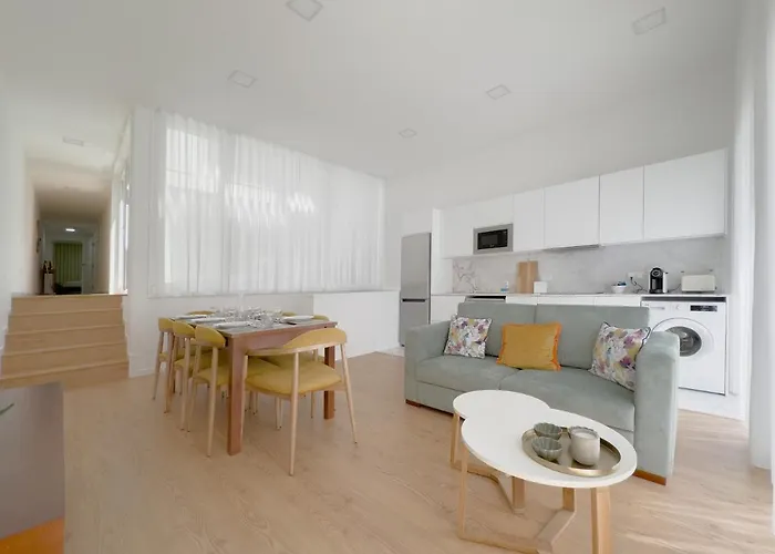 Apartment Vibrant Host-campo 24 Agosto