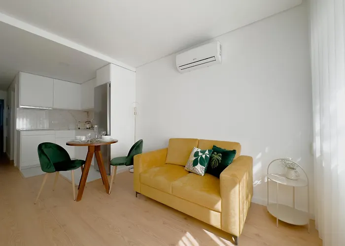 Vibrant Host-campo 24 Agosto Apartment