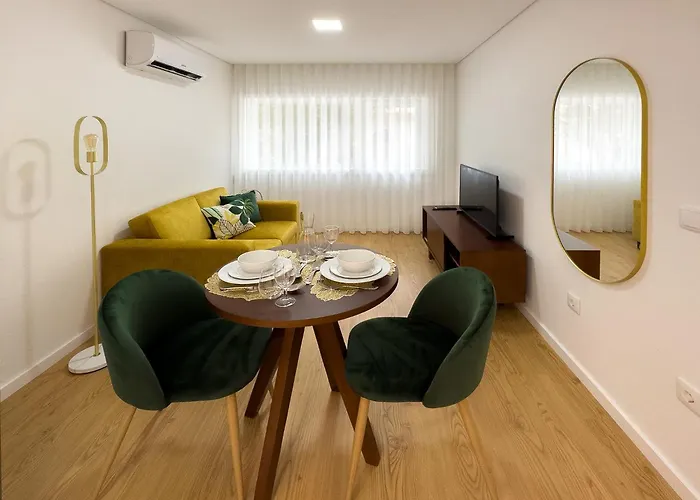 Apartment Vibrant Host-campo 24 Agosto