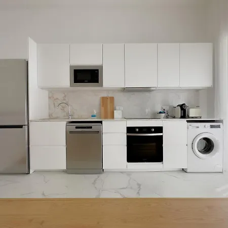 Vibrant Host-campo 24 Agosto Apartman