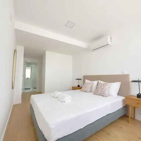 Apartman Vibrant Host-campo 24 Agosto
