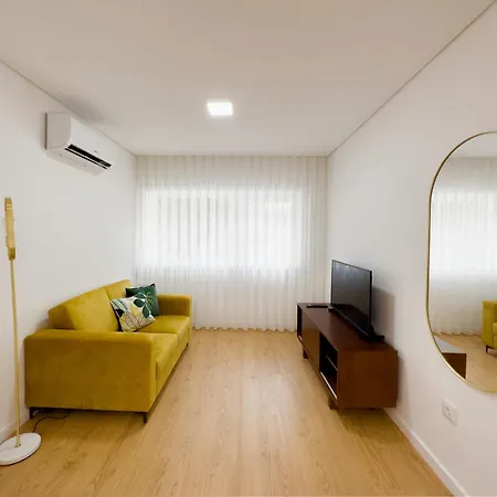 Apartman Vibrant Host-campo 24 Agosto