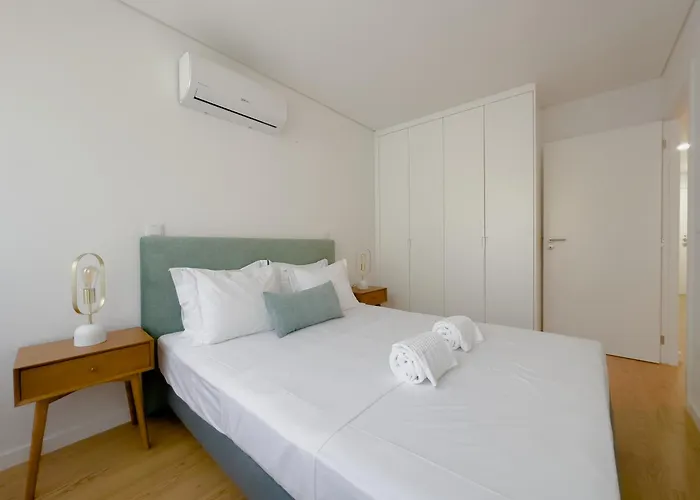 דירה Vibrant Host-campo 24 Agosto פורטו