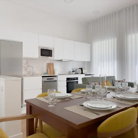 Vibrant Host-campo 24 Agosto