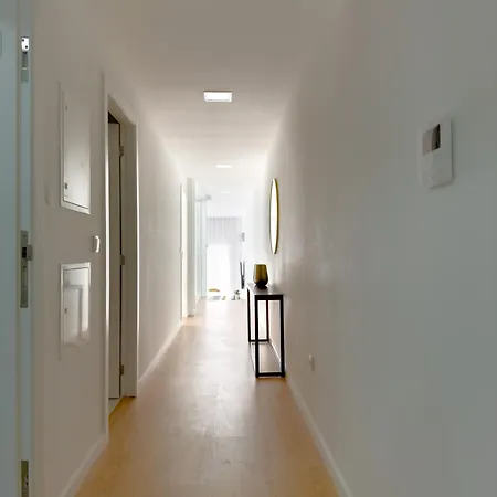 Vibrant Host-campo 24 Agosto * Oporto